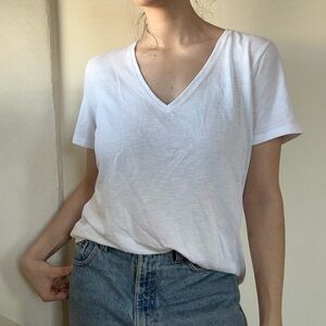 Theory White V-Neck Short Sleeve Tee